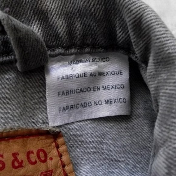 LEVI'S Women's Jean Vest, Light Gray wash, Med - Picture 4 of 5